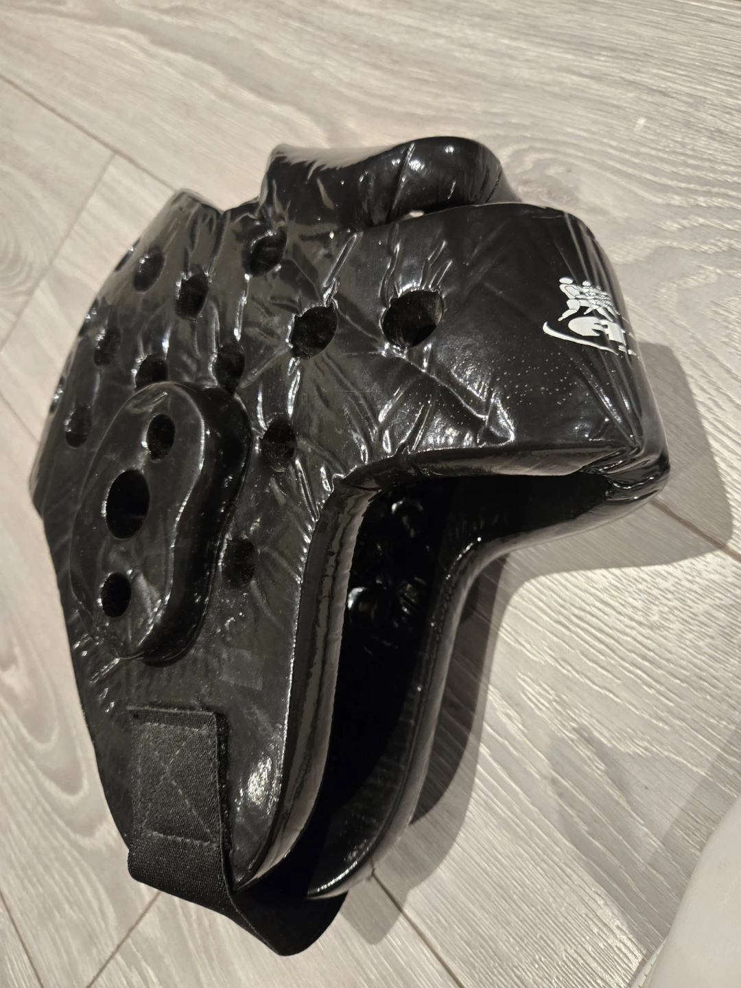 Katsudo-Do & TITLE Boxing Headgear and Gloves Set - photo 2