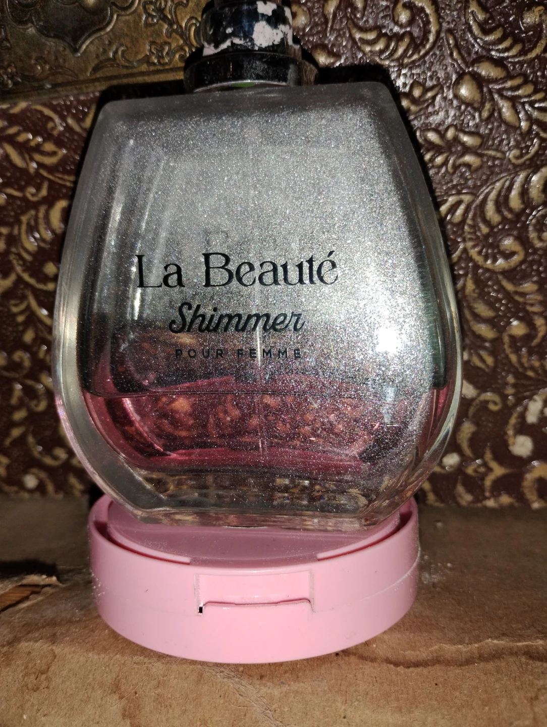 Body spray bottle