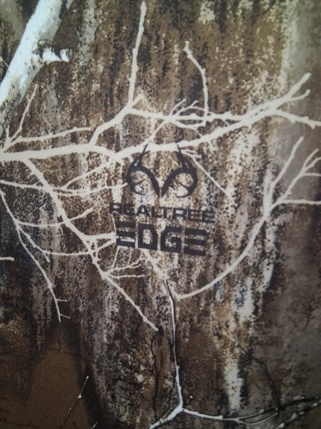 Realtree Edge Camo Long Sleeve Shirt - Size L - photo 3