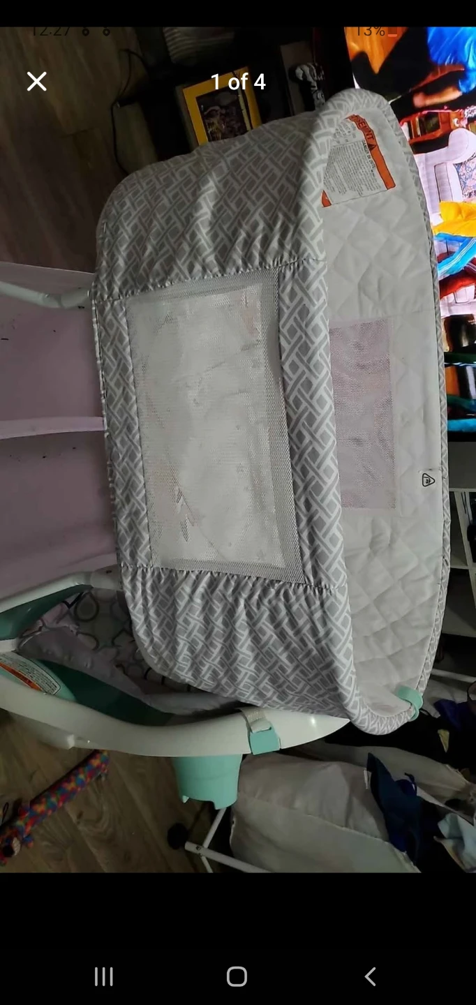 Baby Bassinet with Floral Print Sheet