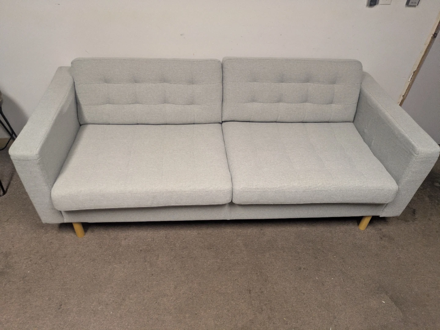 Couch - free delivery - photo 3