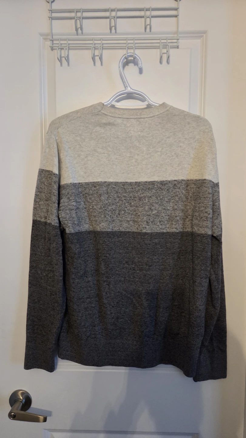 GAP Striped Crewneck Sweater - photo 2
