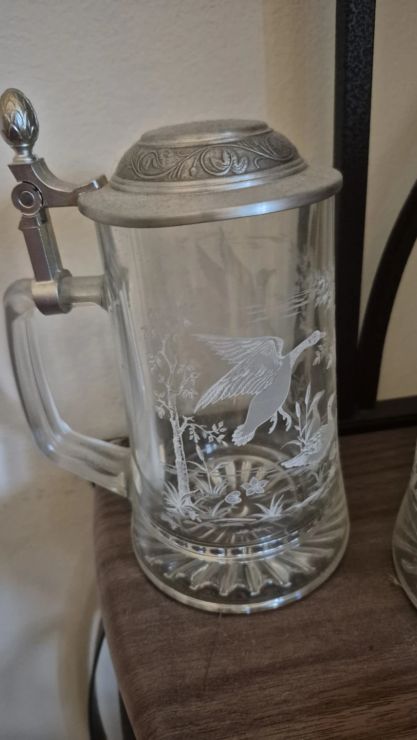Avon Glass Beer Steins with Etched Wildlife Scenes - photo 4