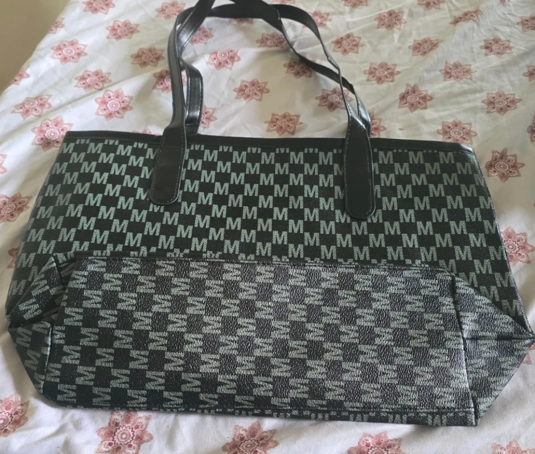 New large  Tote Bag with M Monogram - photo 3