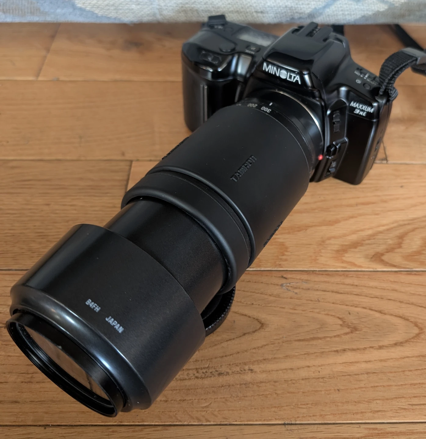 Minolta Maxxum 3XL 35mm SLR Camera with Tamron Lenses - photo 4