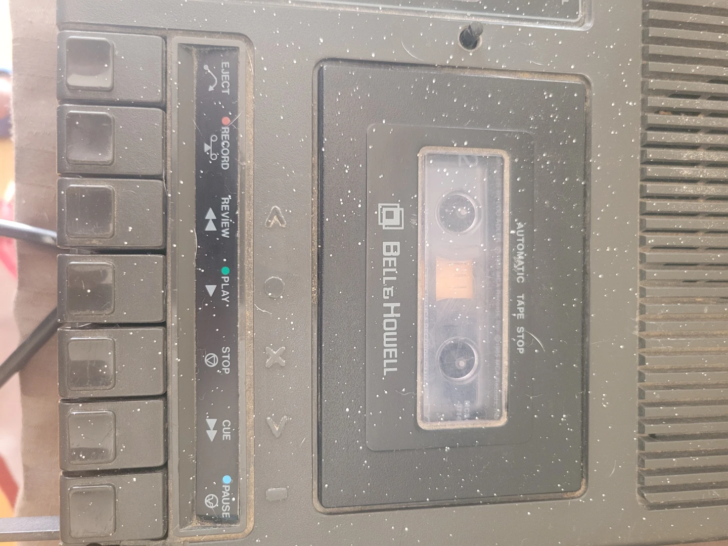 Bell & Howell Cassette Recorder - photo 2