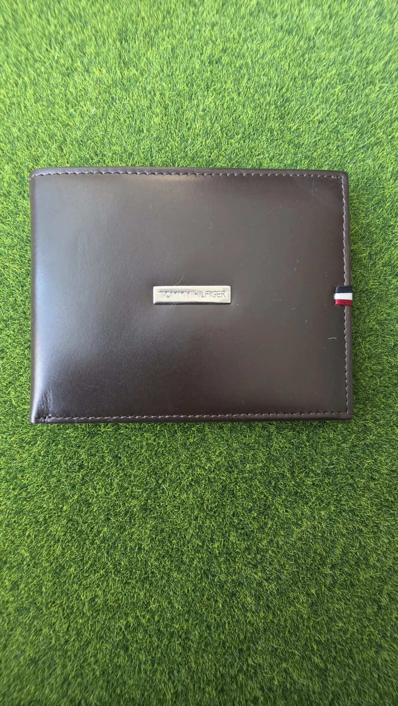 Tommy Hilfiger Brown Genuine Leather Bifold Wallet