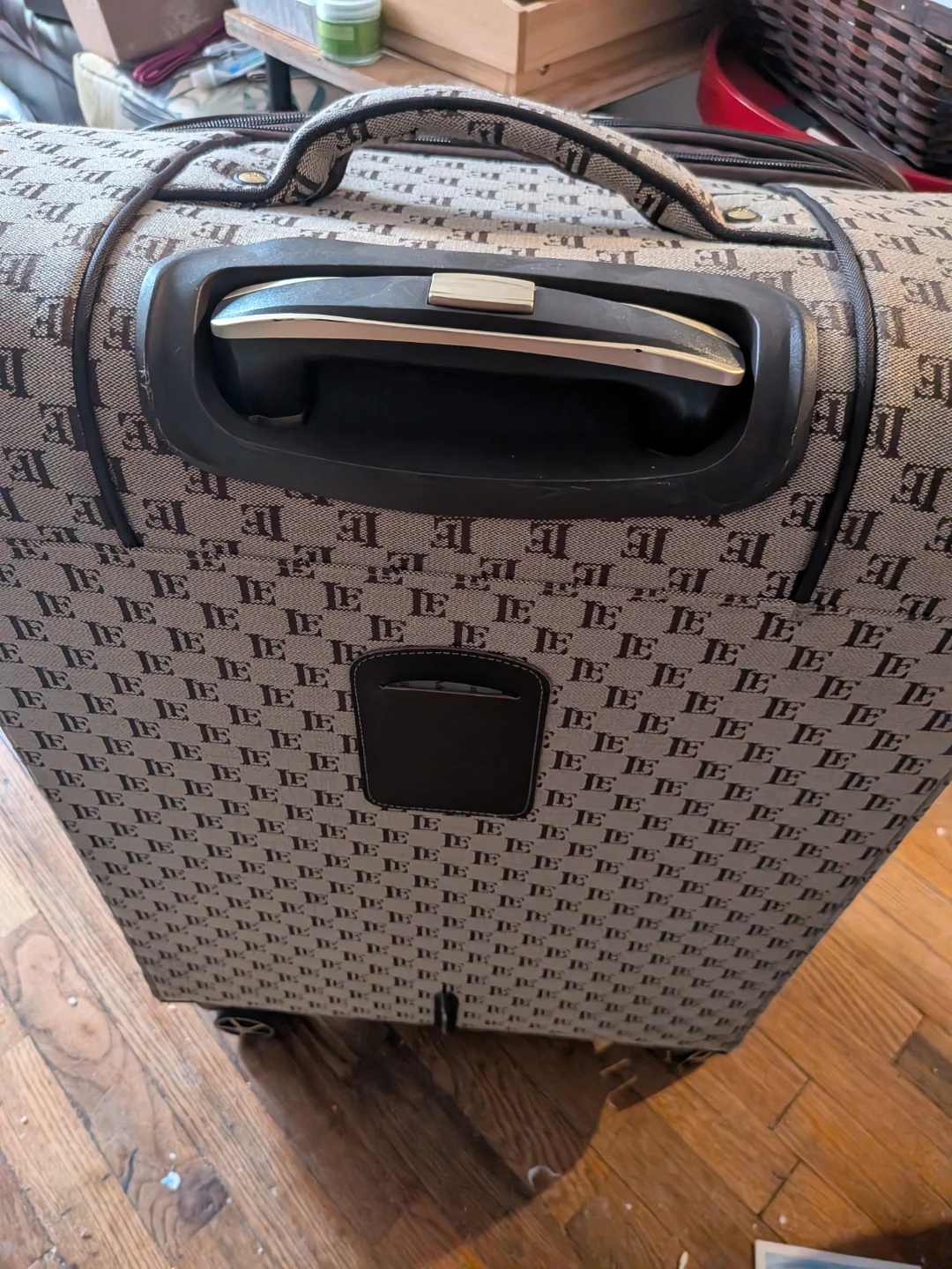 London Fog Rolling Suitcase - photo 5