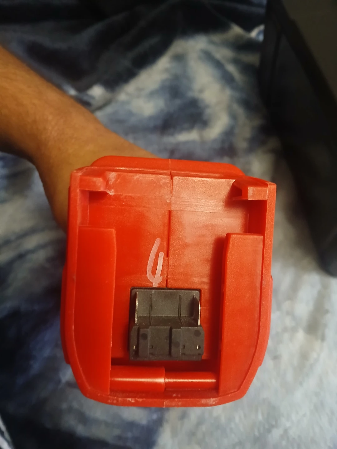 Red Suction Cup Lifter with Case - photo 3