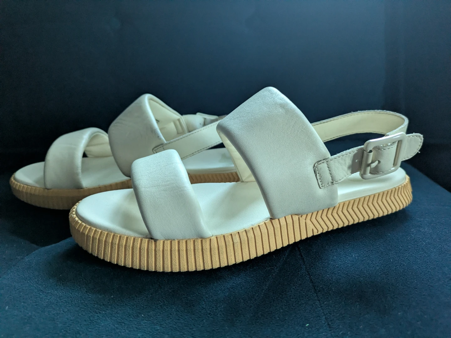 SOREL Ona Streetworks Go-To Flat Sandals 8.5 butter yellow 💛 - photo 3