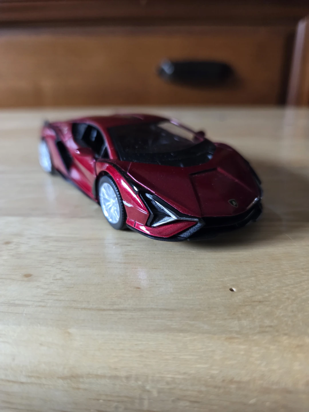 Lamborghini Sián Scale 1/40 Toy Car - Red