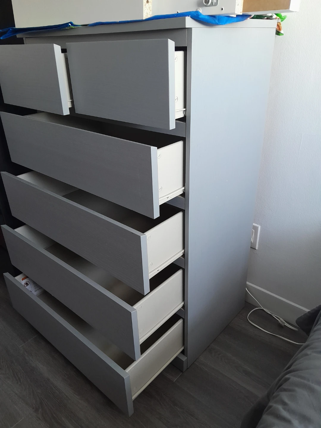 Grey 6-Drawer Dresser - photo 2