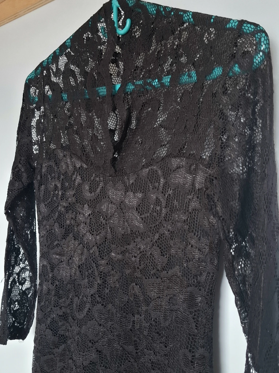 Beautiful Black Lace Dress - photo 3