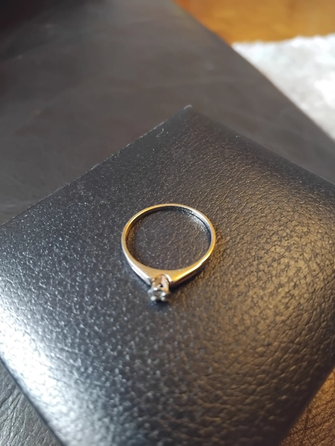 10k Gold diamond solitaire ring