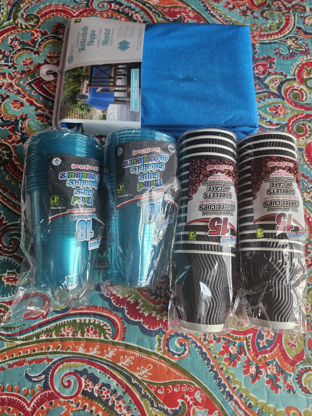 Assorted Disposable Cups and Tablecloth - photo 2