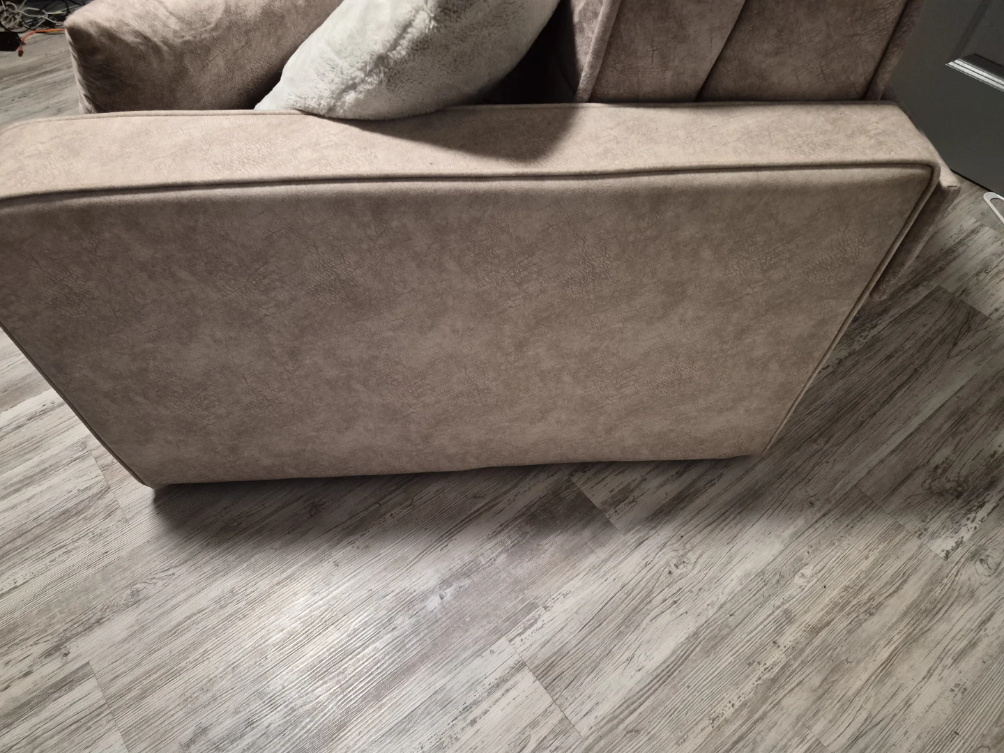 Taupe Loveseat Sofa with Throw Pillows - photo 4