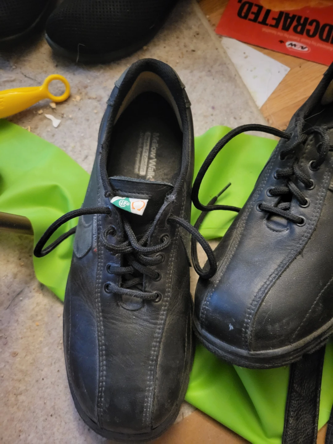 For sale Women's steel toed shoes. - photo 4