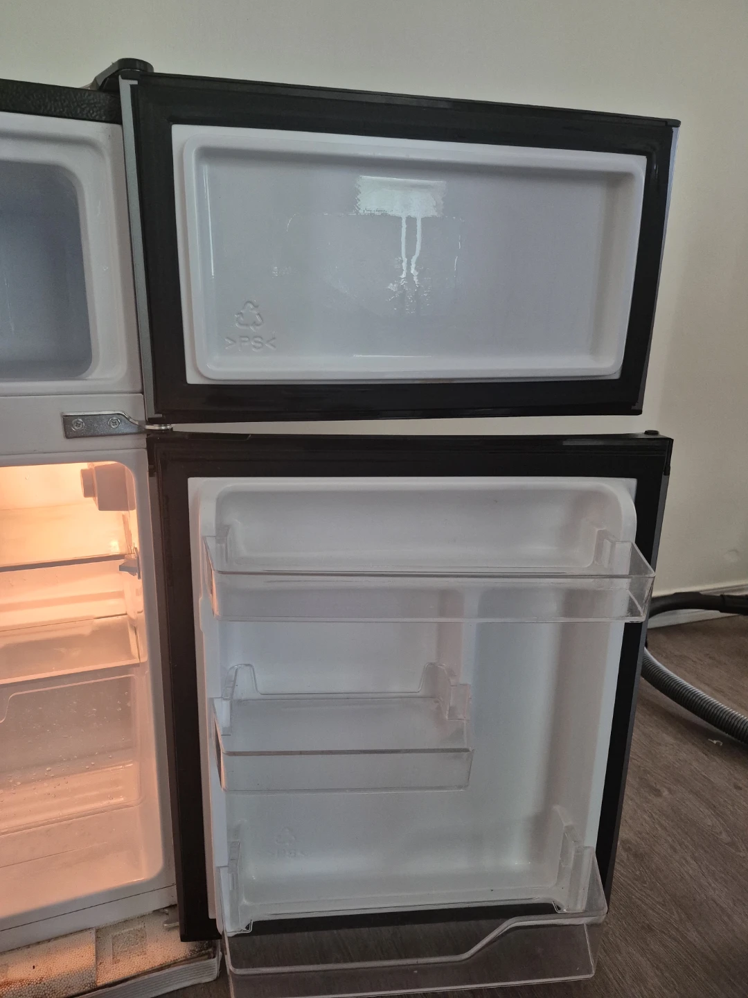 Hisense 3.1 Cu. Ft. Compact Refrigerator – Rarely Used – $180 - photo 3