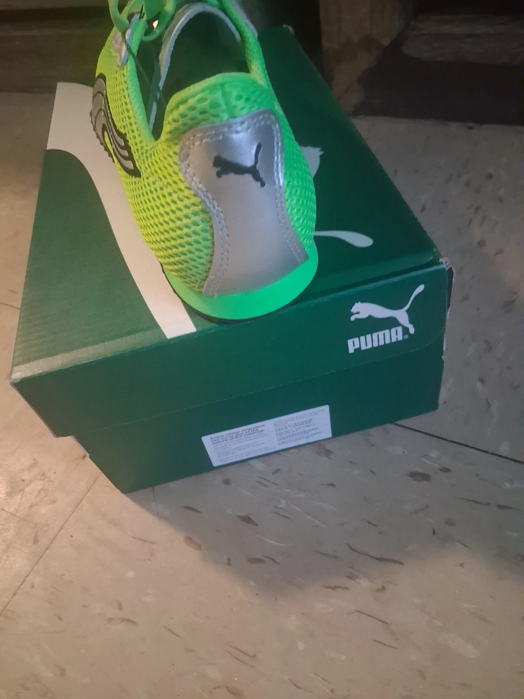 Puma Running Shoes - Neon Green & Silver - photo 2