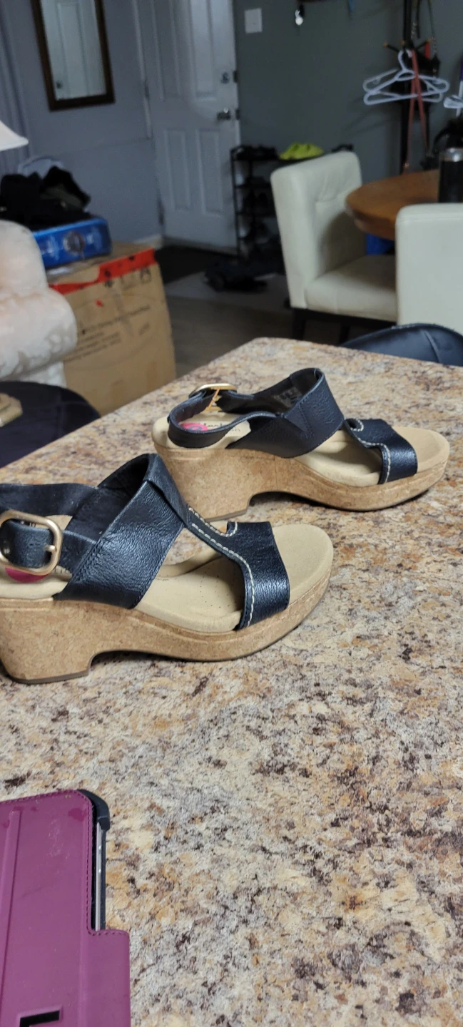Clarks Collection Black Wedge Sandals Size 6 - photo 2
