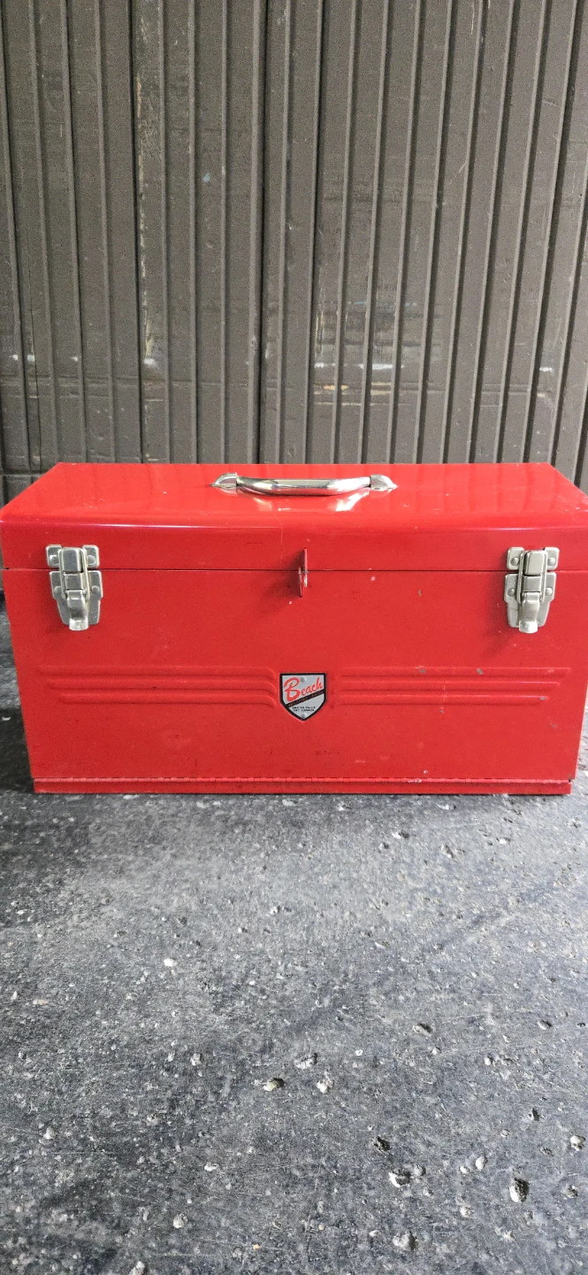 Red Beach Industries Metal Toolbox