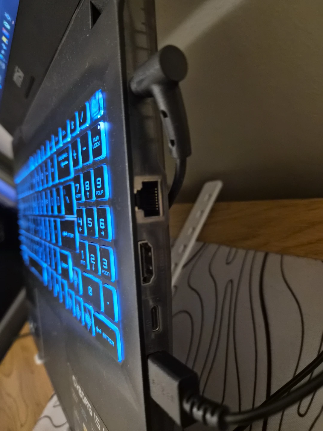 MSI Cyborg 15 A13V Laptop - photo 4