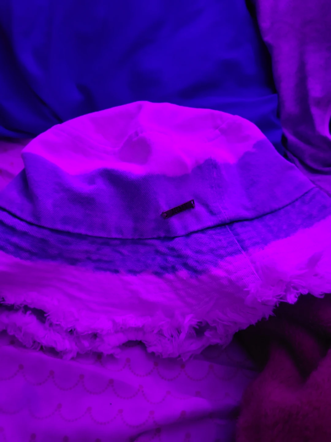 Two bucket hats for women and men - photo 2