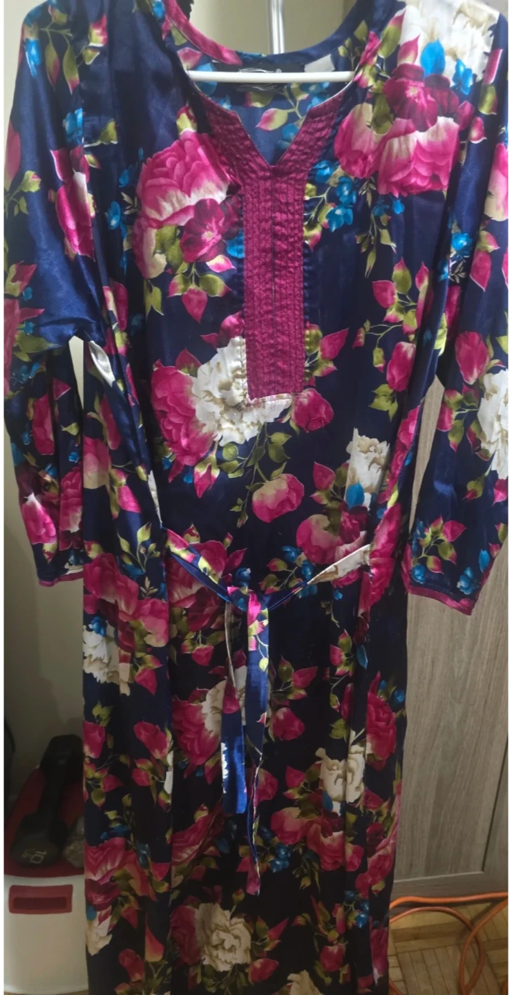 Women's  satin  floral maxi long dress - photo 3