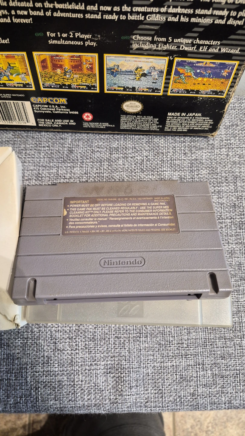 King of Dragons Super Nintendo Game with Box and Manual - photo 4
