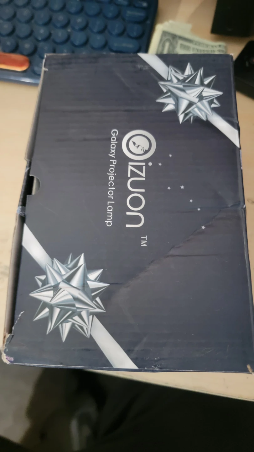 IZUON Astronaut Starry Sky Projector Lamp - photo 4