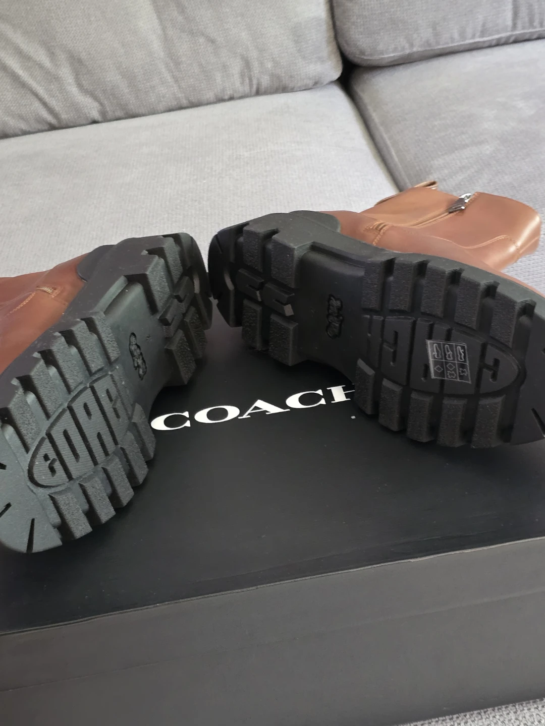 Coach men's Caden Leather Boots size 12 - brand new - photo 3