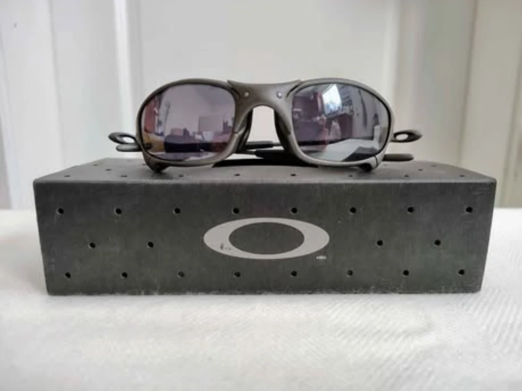 Post-2004 (4th Gen) Oakley X-Metal Black Iridium Sunglasses