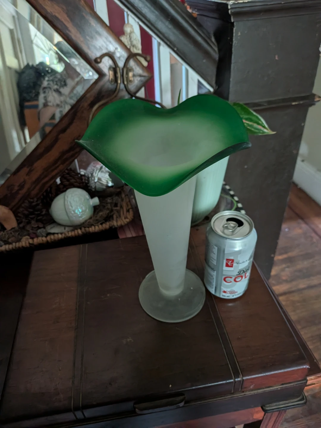 Frosted glass vase with green rim. Jack in the pulpit. - photo 2