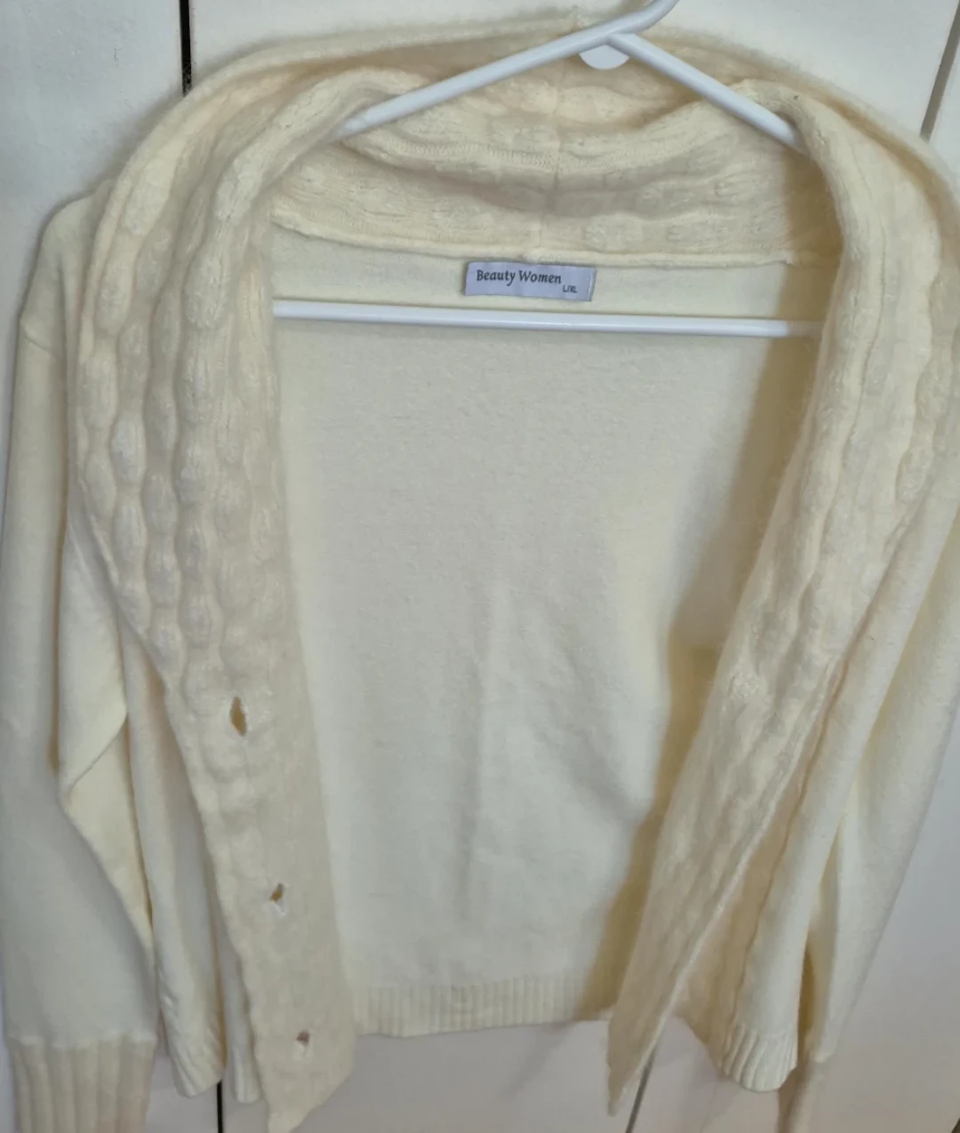 Beauty Women Cream Cable Knit Cardigan Size L/XL