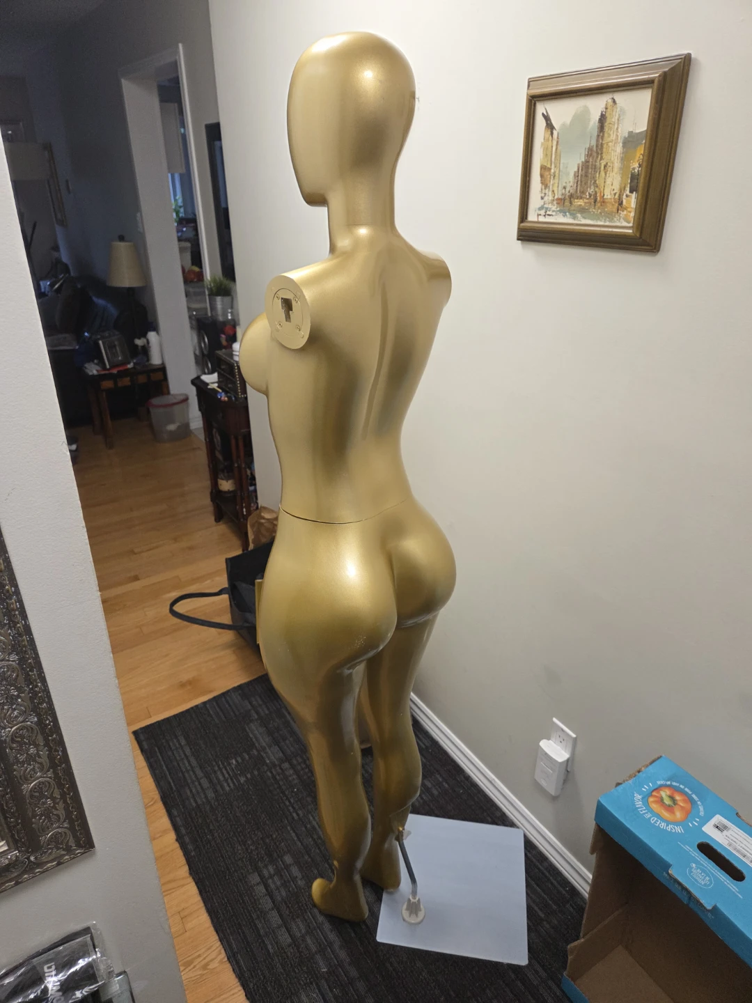Gold Female Mannequin - photo 2