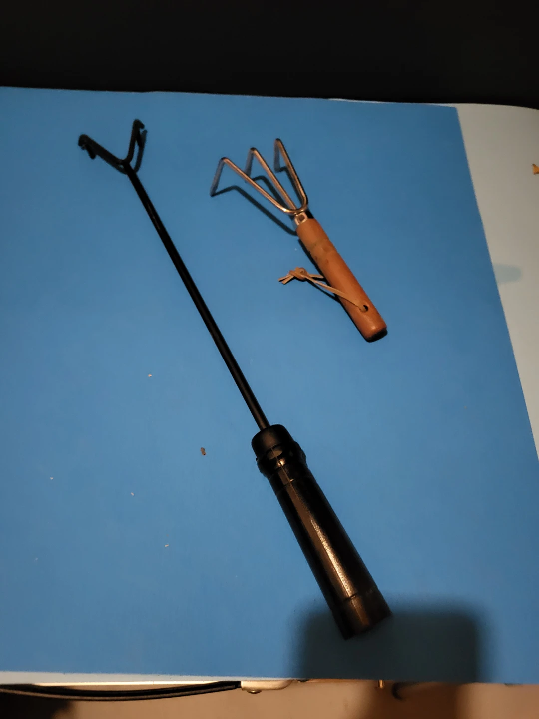 Gardening Tools - Hand Rake & Firepit Poker