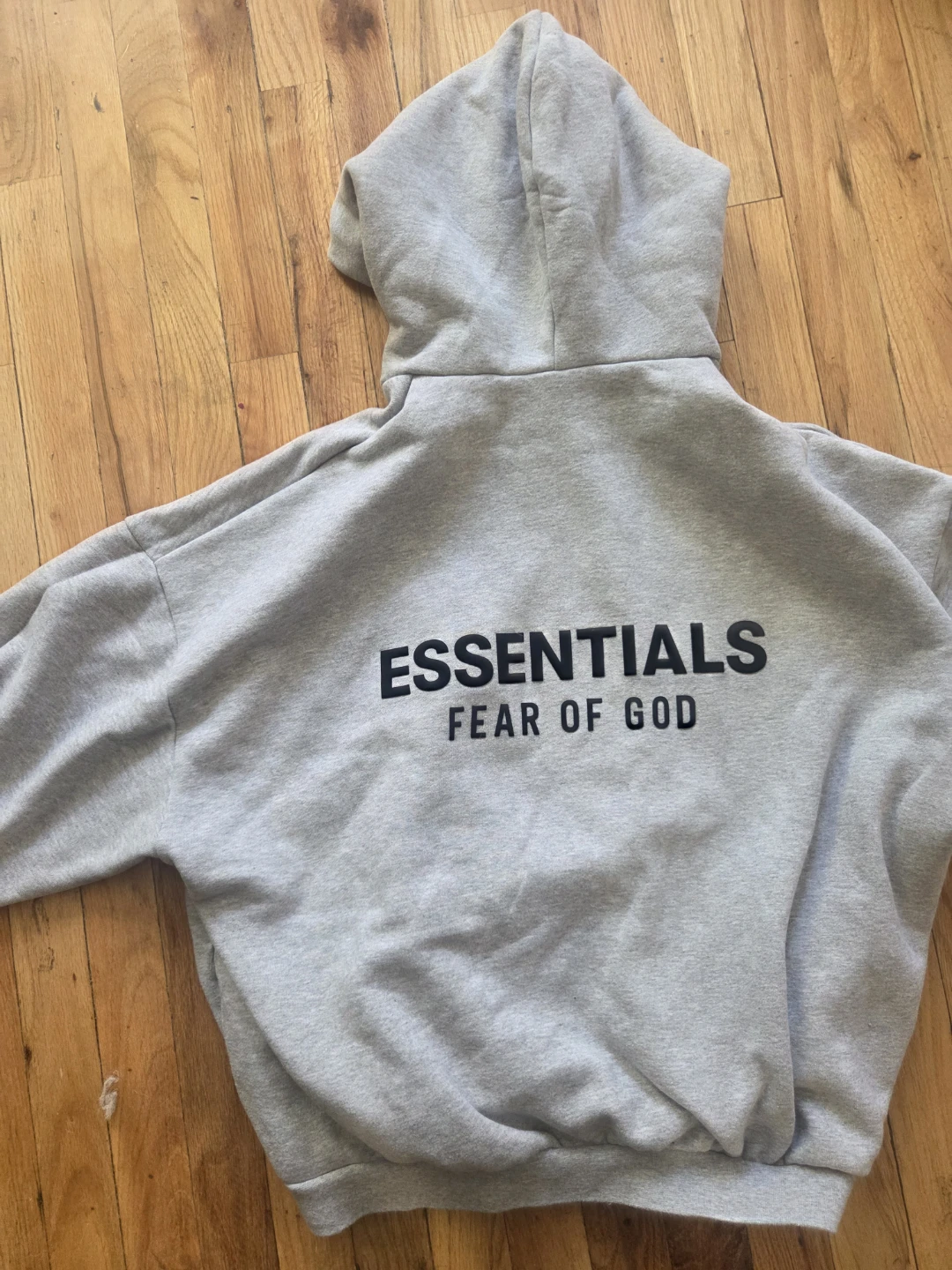 Grey essentials size M - photo 2