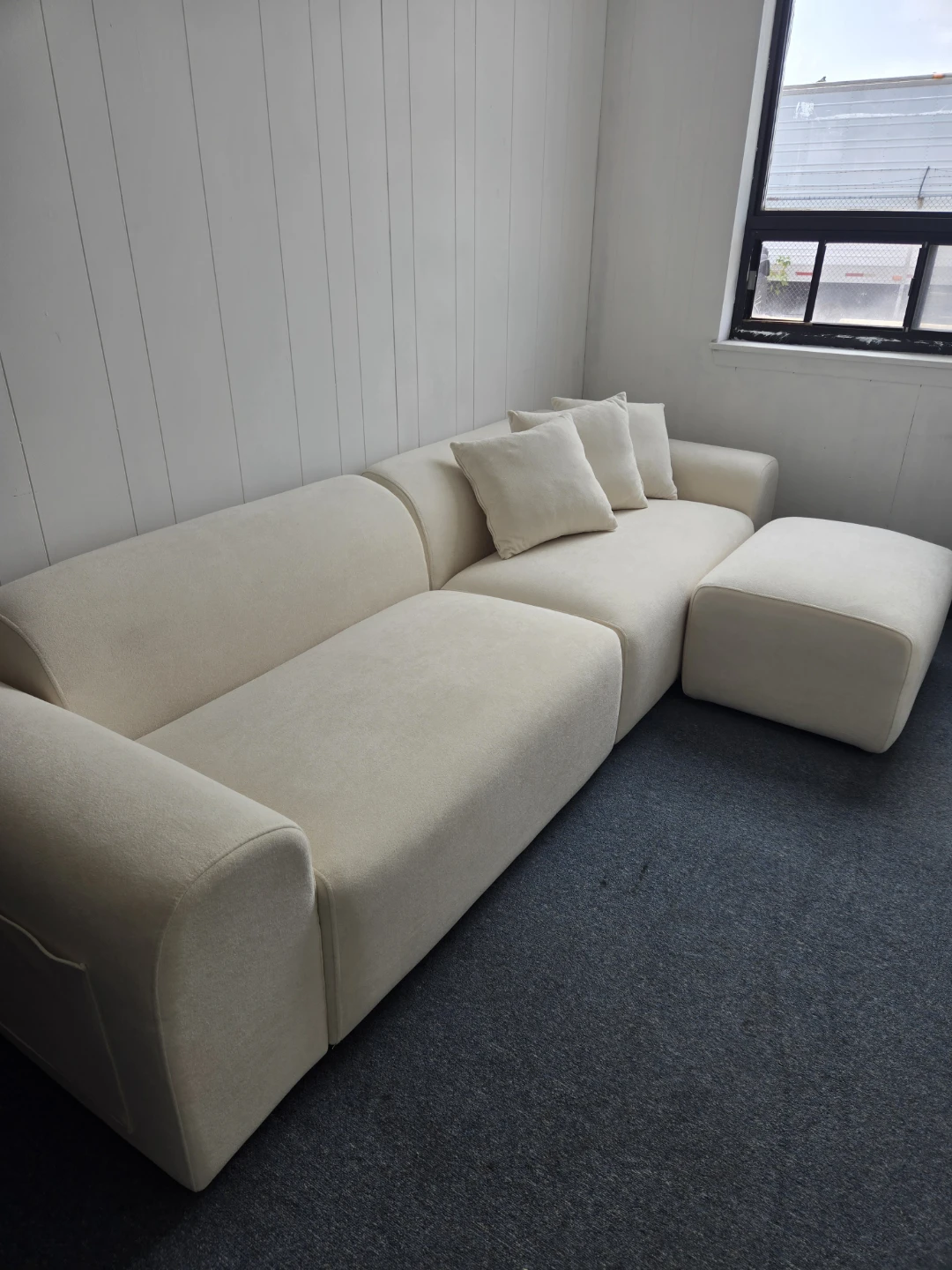 Cream Sectional Sofa with Ottoman