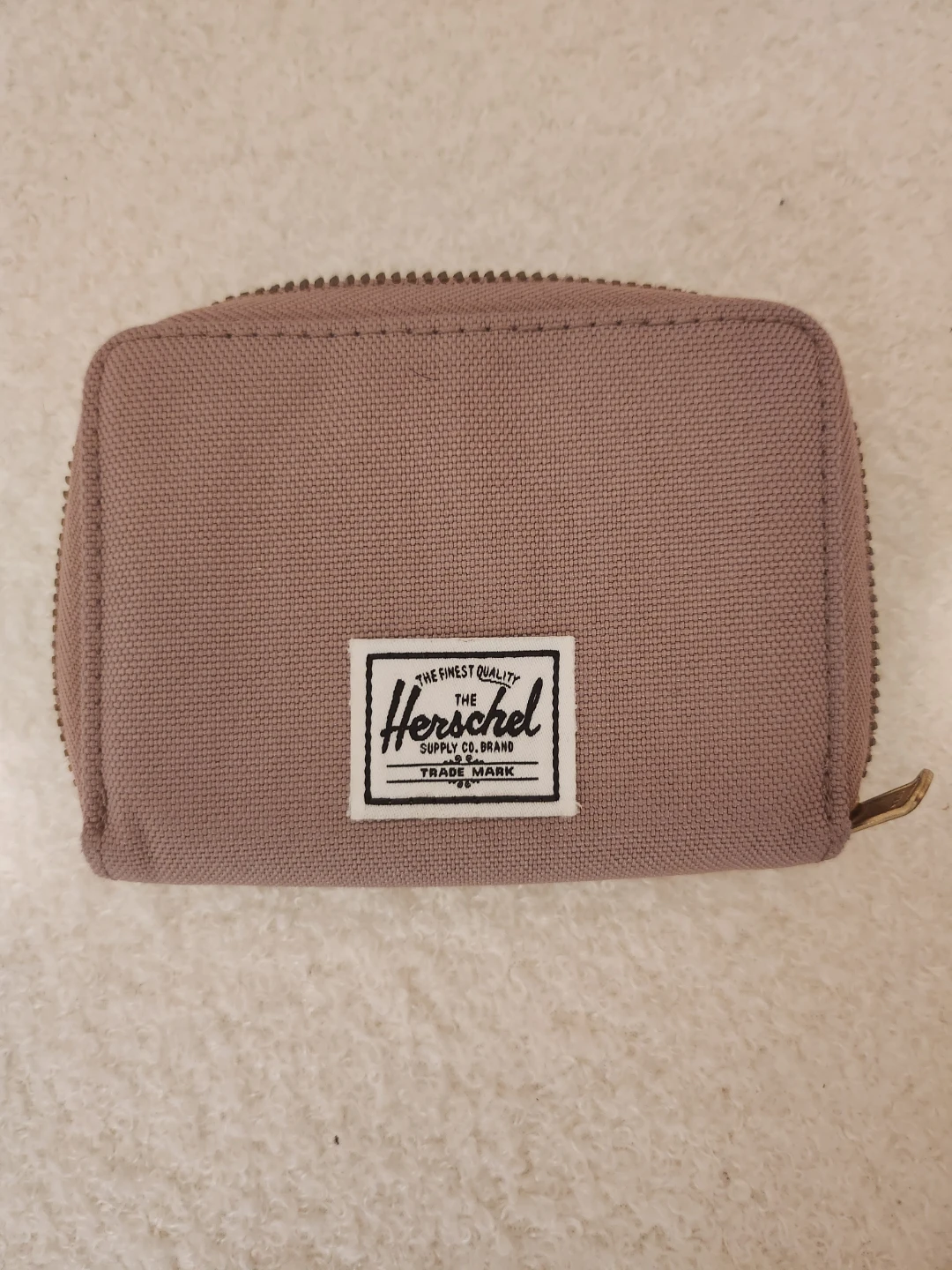 Herschel Supply Co. Zip Wallet