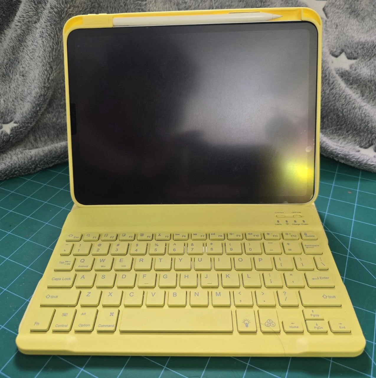 Apple iPad PRO 11" M1 (3rd) 256GB + Pencil (2nd gen) + keyboard