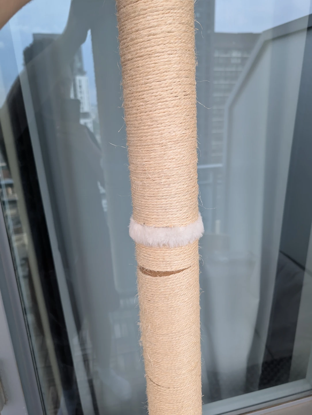 Wall-mounted Cat Tree Condo with Scratching Posts - photo 5