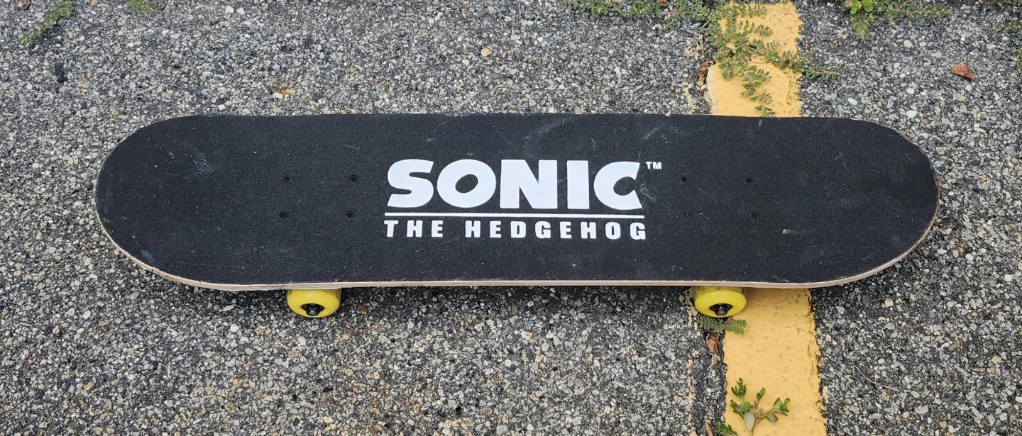 Sonic the Hedgehog 31" Skateboard - Pre-owned - photo 2