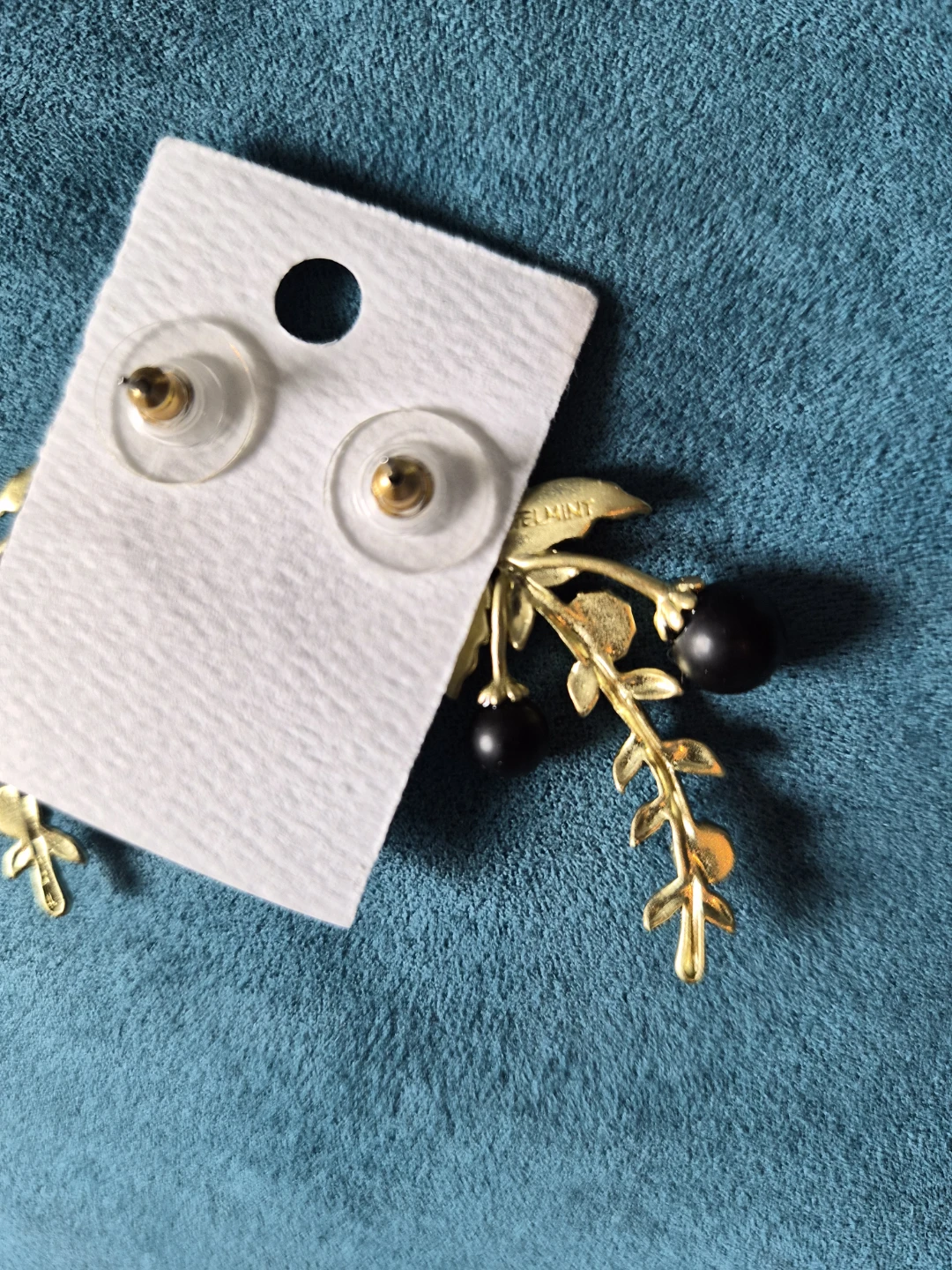 Jewelmint earrings - photo 2