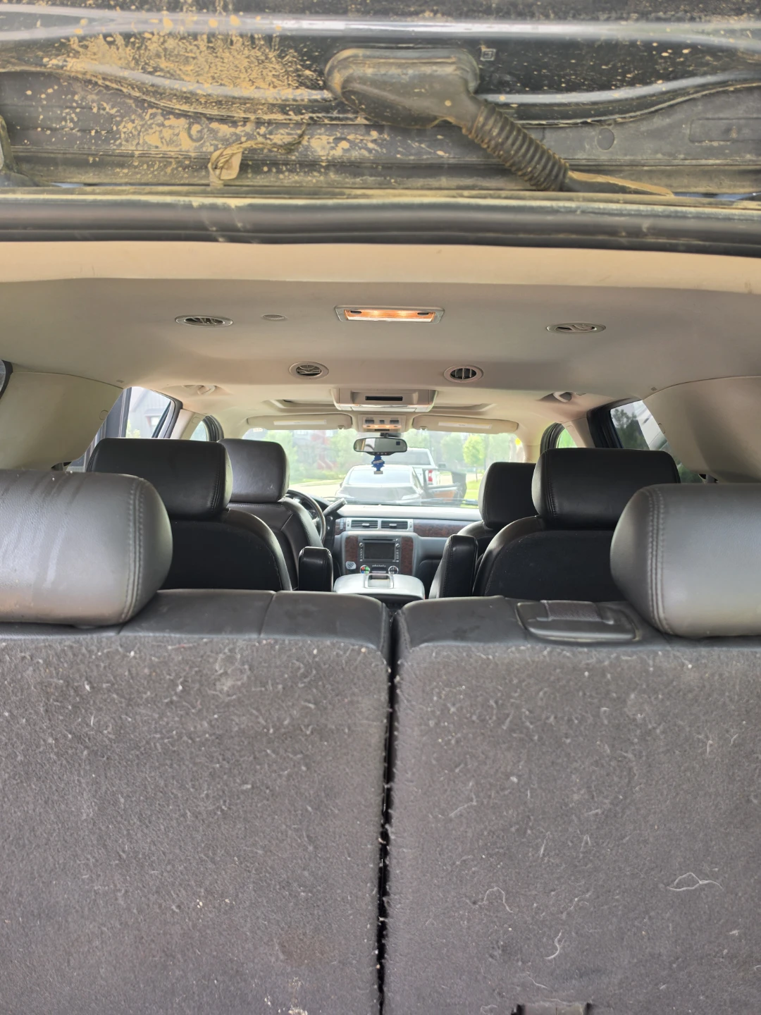 GMC Yukon XL SUV - photo 4