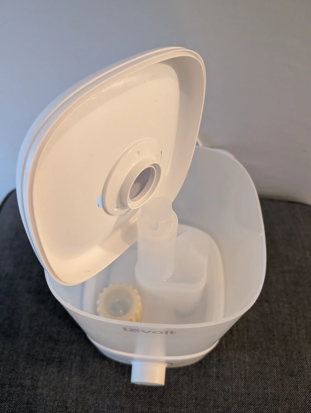 Levoit Humidifier - photo 2