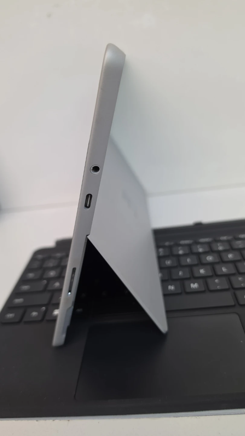 Surface go 3 wifi and cellular 10"  for sale - photo 5