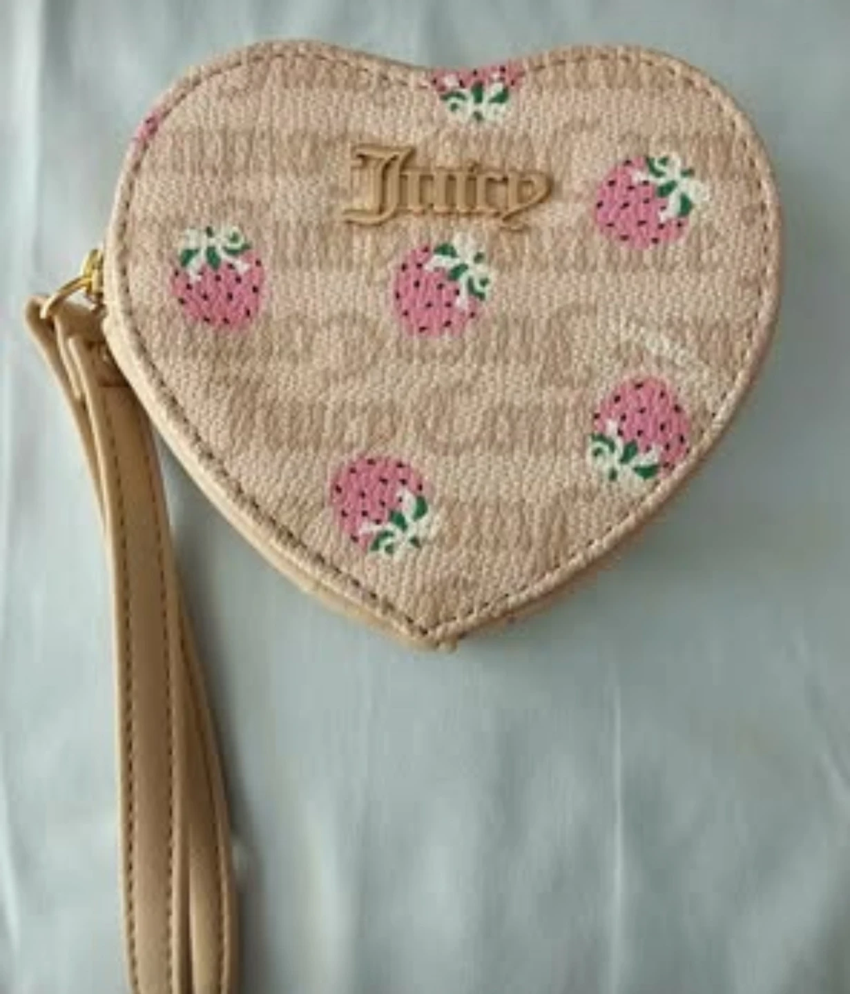 Juicy Couture Berry Sweet Coin Purse Wristlet - photo 2