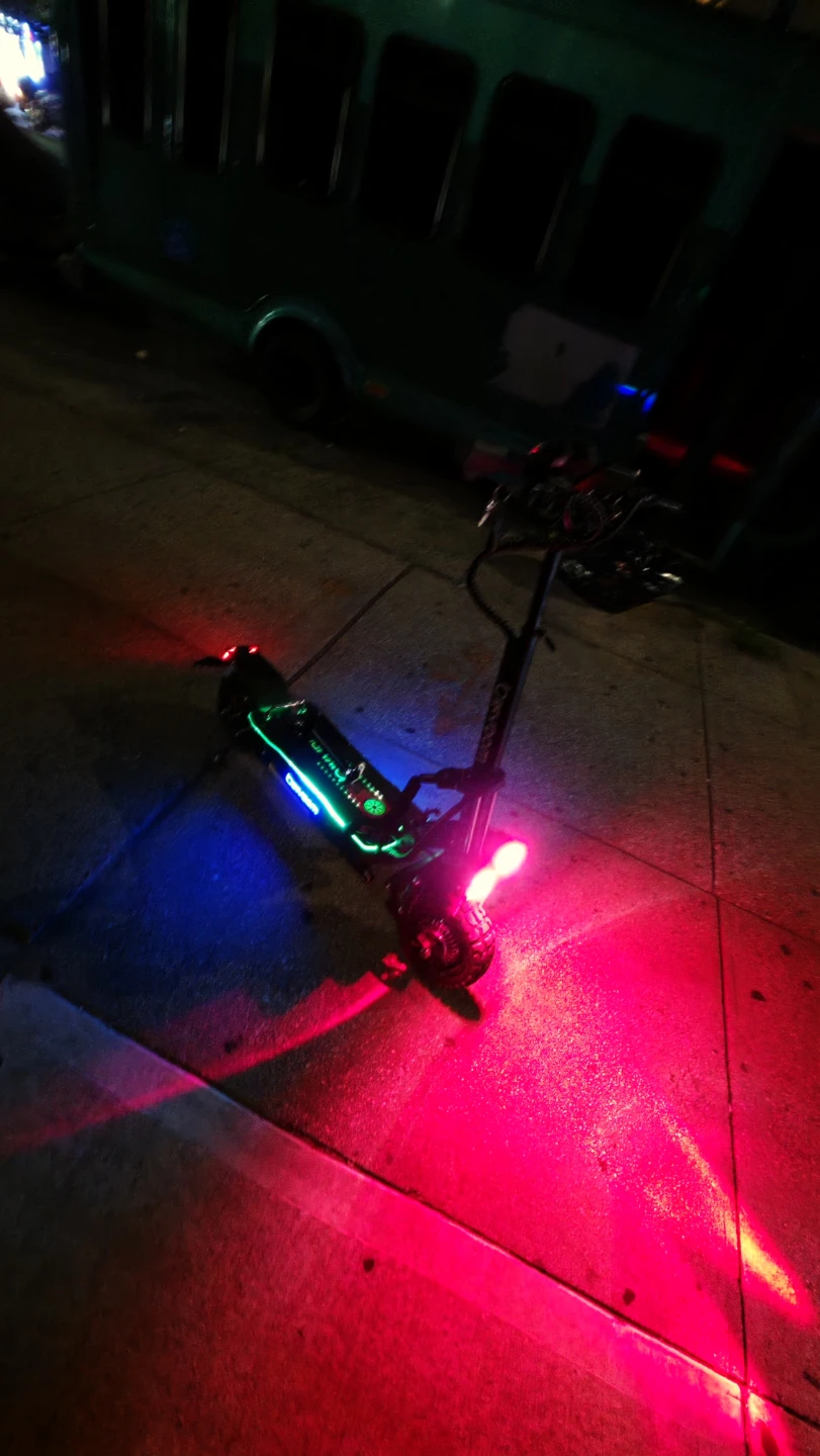 Electric Scooter - photo 2