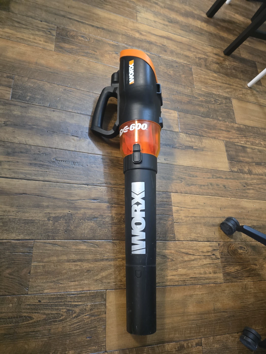 WORX WG520 12 Amp Turbine 600 Electric Leaf Blower - photo 4