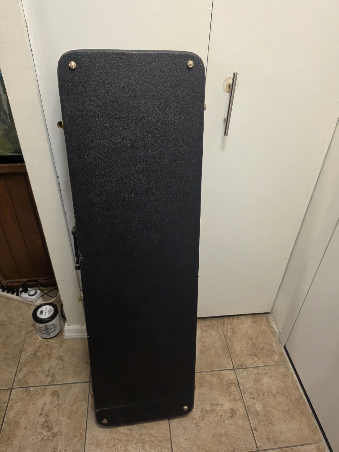 Black Hardshell Bass Guitar Case - photo 3